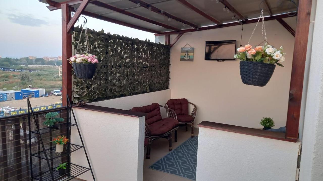 Studio Blue Navodari Bagian luar foto